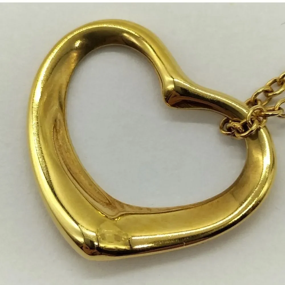 Tiffany and Co. Pendant Necklace Open Heart Peretti 18k Yellow Gold
